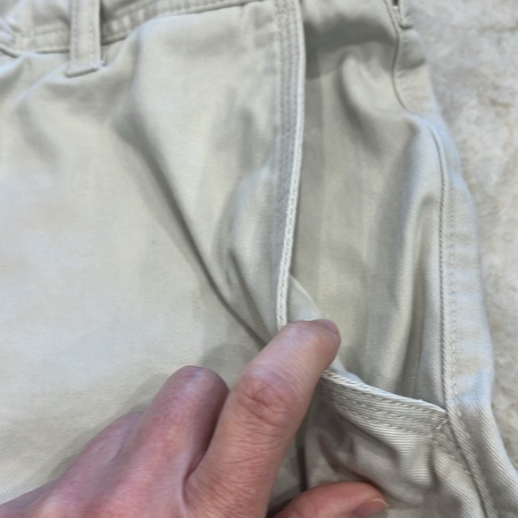 Izod | Saltwater Chinos Flat Front Shorts | 100% Cotton | Stone | Men’s 36 Waist - Picture 7 of 10